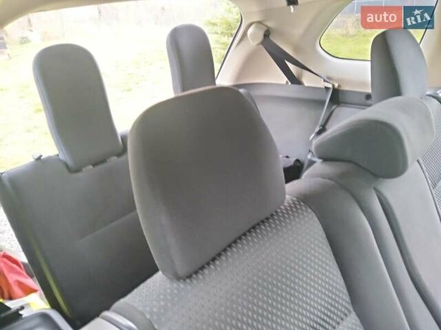 Красный Мицубиси Аутлендер, объемом двигателя 2.36 л и пробегом 110 тыс. км за 16800 $, фото 16 на Automoto.ua