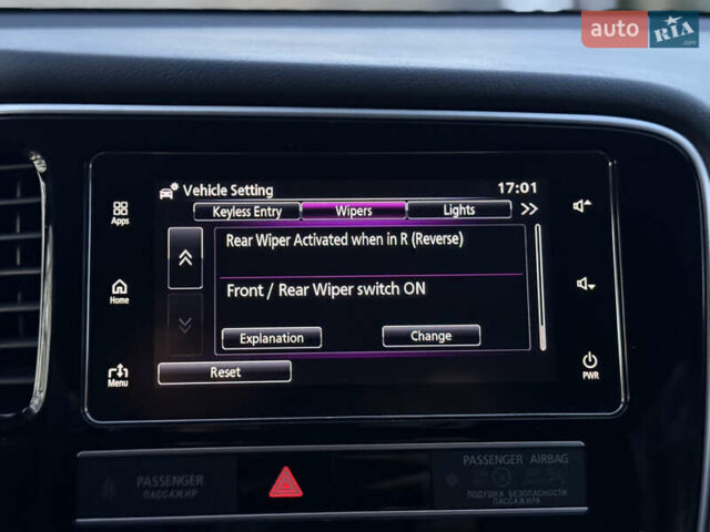 Красный Мицубиси Аутлендер, объемом двигателя 2 л и пробегом 85 тыс. км за 18900 $, фото 99 на Automoto.ua