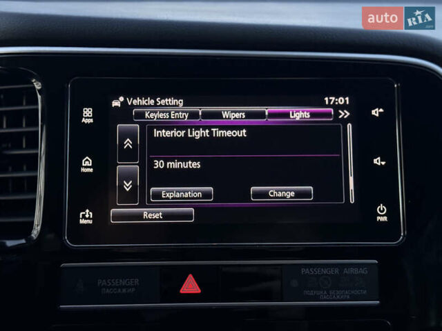 Красный Мицубиси Аутлендер, объемом двигателя 2 л и пробегом 85 тыс. км за 18900 $, фото 104 на Automoto.ua