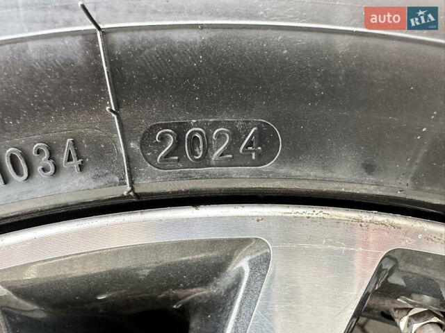 Красный Мицубиси Аутлендер, объемом двигателя 2.2 л и пробегом 118 тыс. км за 20999 $, фото 11 на Automoto.ua