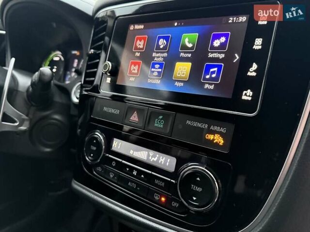 Красный Мицубиси Аутлендер, объемом двигателя 2 л и пробегом 176 тыс. км за 18900 $, фото 23 на Automoto.ua