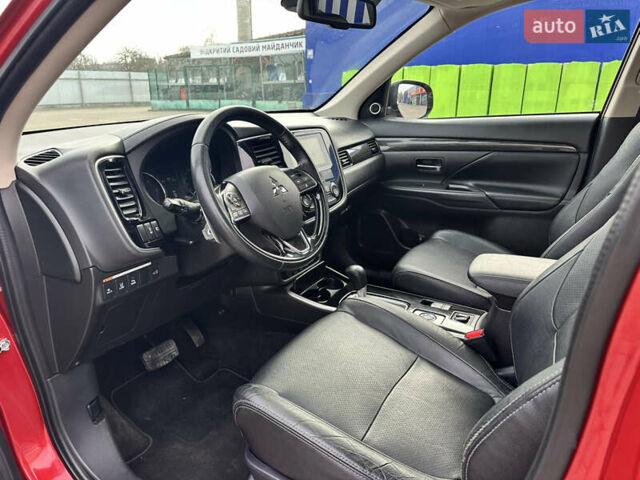 Красный Мицубиси Аутлендер, объемом двигателя 2.2 л и пробегом 118 тыс. км за 20999 $, фото 32 на Automoto.ua