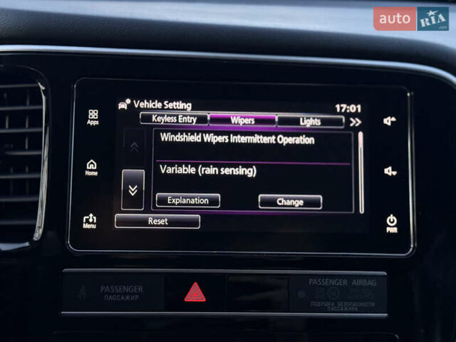 Красный Мицубиси Аутлендер, объемом двигателя 2 л и пробегом 85 тыс. км за 18900 $, фото 96 на Automoto.ua