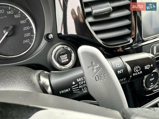 Красный Мицубиси Аутлендер, объемом двигателя 2.2 л и пробегом 118 тыс. км за 20999 $, фото 38 на Automoto.ua