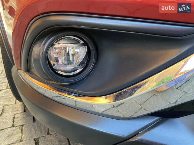 Красный Мицубиси Аутлендер, объемом двигателя 3 л и пробегом 106 тыс. км за 20700 $, фото 26 на Automoto.ua