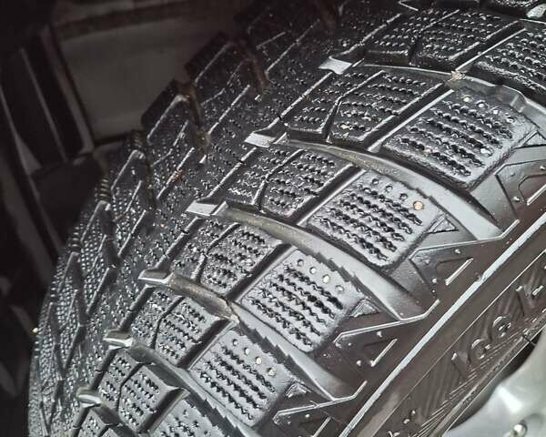 Красный Мицубиси Аутлендер, объемом двигателя 2.36 л и пробегом 110 тыс. км за 19000 $, фото 21 на Automoto.ua