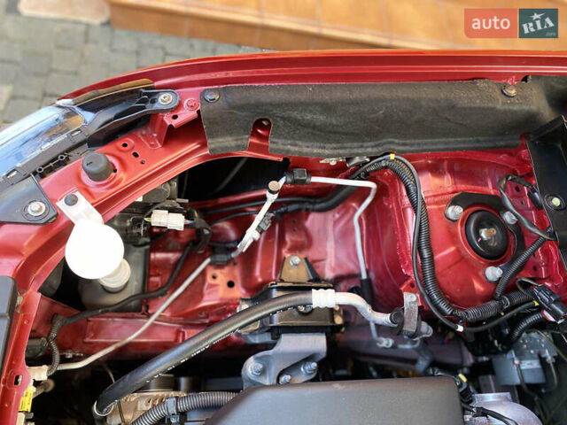 Красный Мицубиси Аутлендер, объемом двигателя 3 л и пробегом 106 тыс. км за 20700 $, фото 22 на Automoto.ua