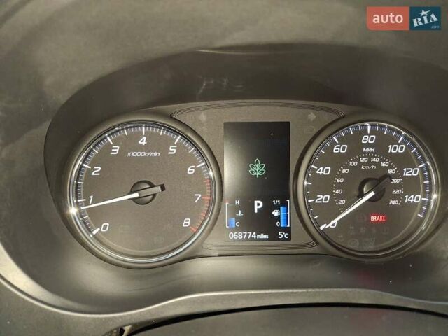 Красный Мицубиси Аутлендер, объемом двигателя 2.36 л и пробегом 110 тыс. км за 19000 $, фото 36 на Automoto.ua