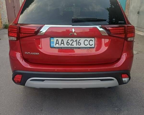 Червоний Міцубісі Аутлендер, об'ємом двигуна 2 л та пробігом 37 тис. км за 19500 $, фото 13 на Automoto.ua