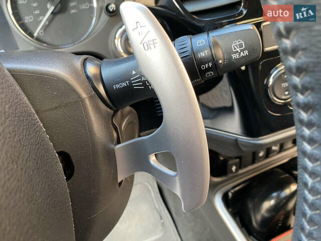 Красный Мицубиси Аутлендер, объемом двигателя 3 л и пробегом 106 тыс. км за 20700 $, фото 44 на Automoto.ua