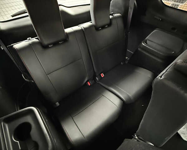 Червоний Міцубісі Аутлендер, об'ємом двигуна 3 л та пробігом 69 тис. км за 19000 $, фото 16 на Automoto.ua