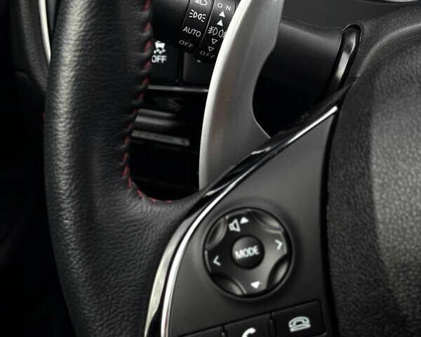 Червоний Міцубісі Аутлендер, об'ємом двигуна 3 л та пробігом 69 тис. км за 19000 $, фото 24 на Automoto.ua