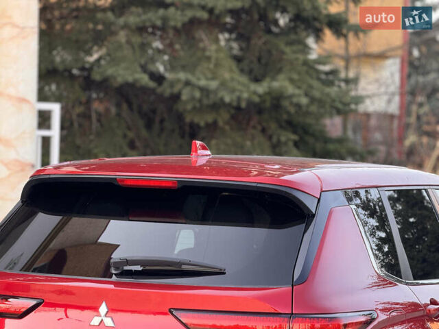 Красный Мицубиси Аутлендер, объемом двигателя 2.5 л и пробегом 50 тыс. км за 22999 $, фото 19 на Automoto.ua
