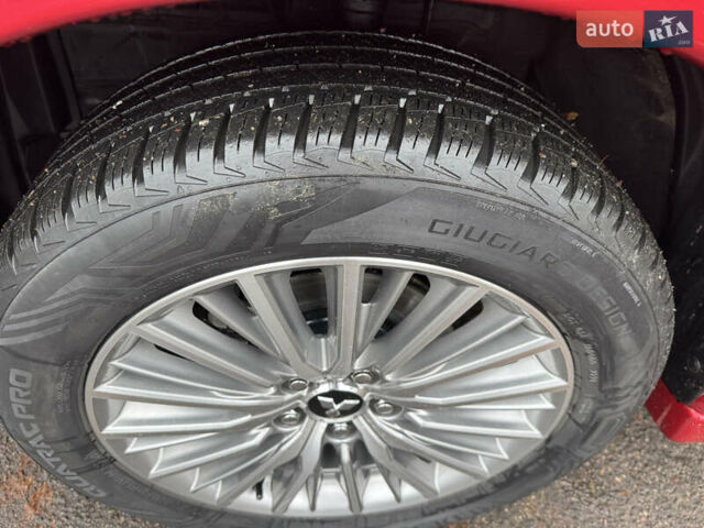 Красный Мицубиси Аутлендер, объемом двигателя 2.36 л и пробегом 65 тыс. км за 23800 $, фото 12 на Automoto.ua