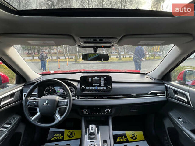 Красный Мицубиси Аутлендер, объемом двигателя 2.49 л и пробегом 121 тыс. км за 27300 $, фото 14 на Automoto.ua