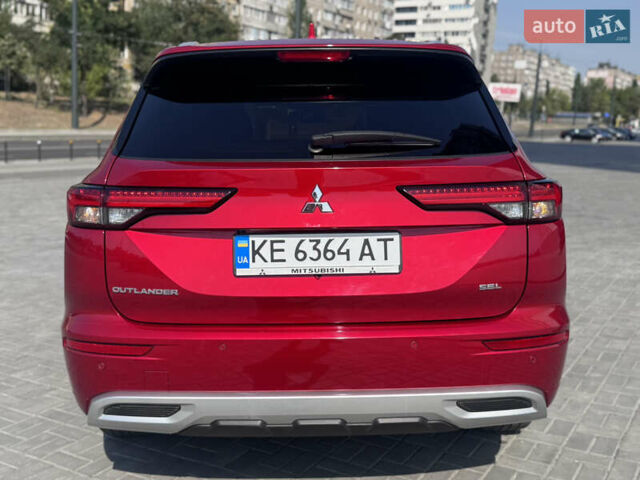 Червоний Міцубісі Аутлендер, об'ємом двигуна 2.49 л та пробігом 53 тис. км за 31300 $, фото 5 на Automoto.ua