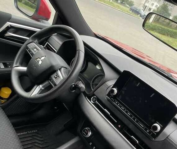 Красный Мицубиси Аутлендер, объемом двигателя 2.5 л и пробегом 44 тыс. км за 22000 $, фото 6 на Automoto.ua