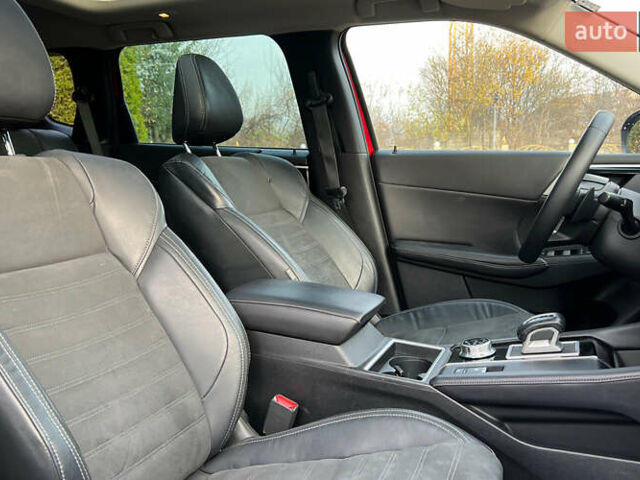 Красный Мицубиси Аутлендер, объемом двигателя 2.49 л и пробегом 121 тыс. км за 27300 $, фото 19 на Automoto.ua