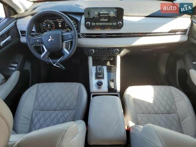 Червоний Міцубісі Аутлендер, об'ємом двигуна 2.49 л та пробігом 38 тис. км за 7100 $, фото 7 на Automoto.ua