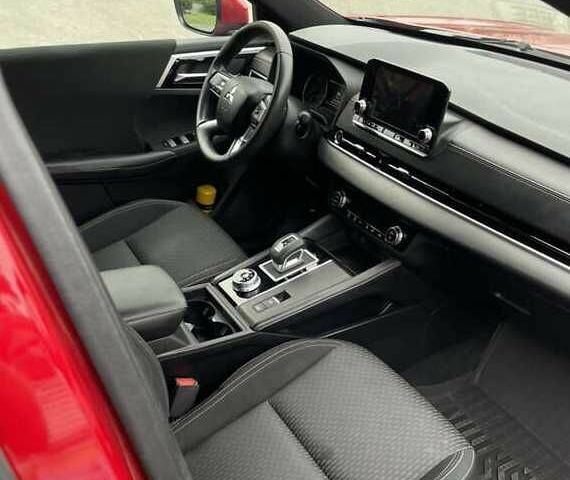 Красный Мицубиси Аутлендер, объемом двигателя 2.5 л и пробегом 44 тыс. км за 22000 $, фото 7 на Automoto.ua