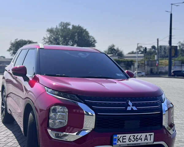 Червоний Міцубісі Аутлендер, об'ємом двигуна 2.49 л та пробігом 53 тис. км за 31300 $, фото 11 на Automoto.ua