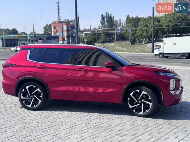 Червоний Міцубісі Аутлендер, об'ємом двигуна 2.49 л та пробігом 53 тис. км за 31300 $, фото 9 на Automoto.ua