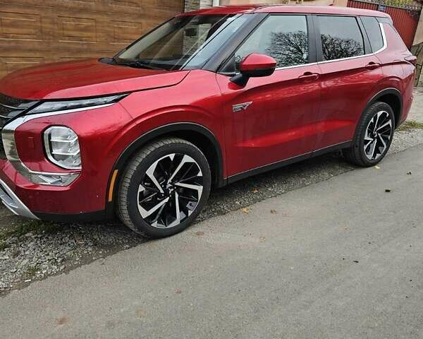 Червоний Міцубісі Аутлендер, об'ємом двигуна 2.49 л та пробігом 73 тис. км за 34000 $, фото 11 на Automoto.ua