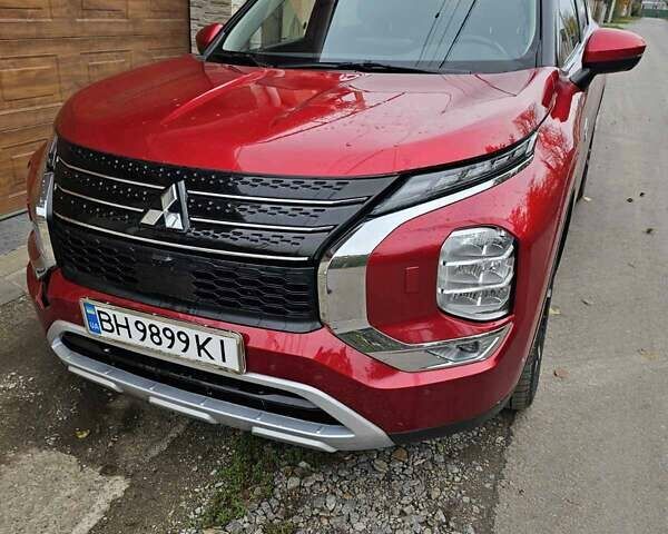 Червоний Міцубісі Аутлендер, об'ємом двигуна 2.49 л та пробігом 73 тис. км за 34000 $, фото 16 на Automoto.ua