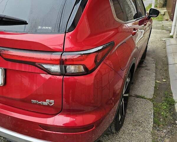 Червоний Міцубісі Аутлендер, об'ємом двигуна 2.49 л та пробігом 73 тис. км за 34000 $, фото 10 на Automoto.ua