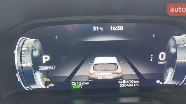 Червоний Міцубісі Аутлендер, об'ємом двигуна 2.36 л та пробігом 37 тис. км за 42100 $, фото 14 на Automoto.ua