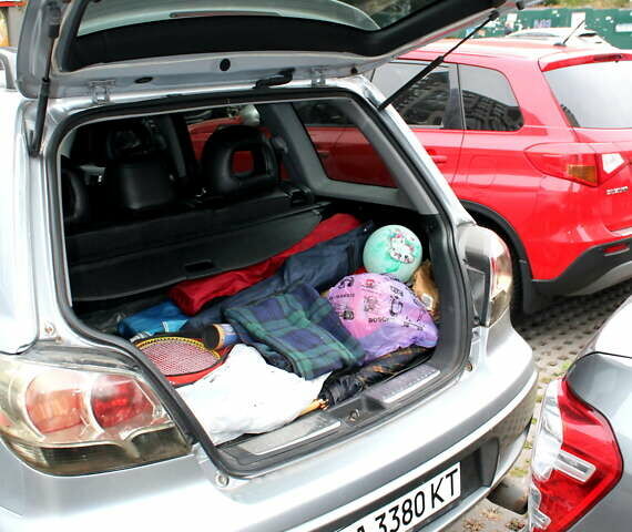 Міцубісі Аутлендер, об'ємом двигуна 2.4 л та пробігом 254 тис. км за 5590 $, фото 10 на Automoto.ua