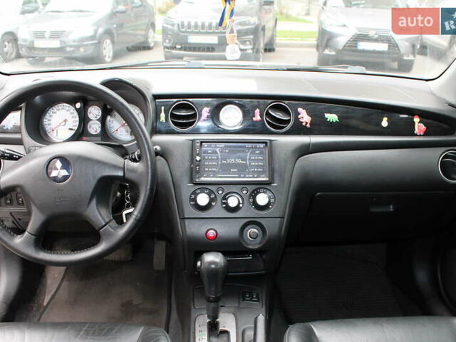 Міцубісі Аутлендер, об'ємом двигуна 2.4 л та пробігом 254 тис. км за 5590 $, фото 3 на Automoto.ua