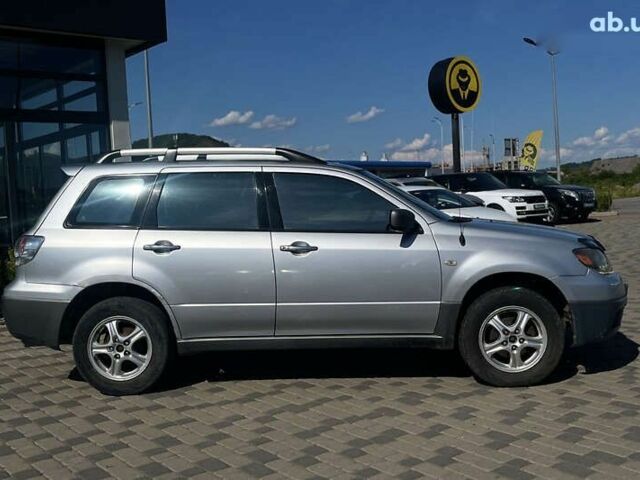 Мицубиси Аутлендер, объемом двигателя 0 л и пробегом 240 тыс. км за 5700 $, фото 7 на Automoto.ua