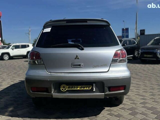 Мицубиси Аутлендер, объемом двигателя 0 л и пробегом 240 тыс. км за 5700 $, фото 5 на Automoto.ua