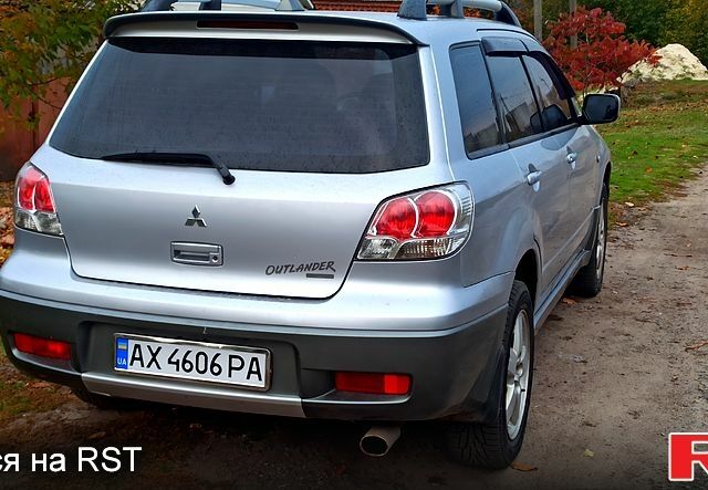 Мицубиси Аутлендер 2004 в Красноград на Automoto.ua Мицубиси Аутлендер, объемом двигателя 2 л и пробегом 234 тыс. км за 5800 $, фото 1 на Automoto.ua