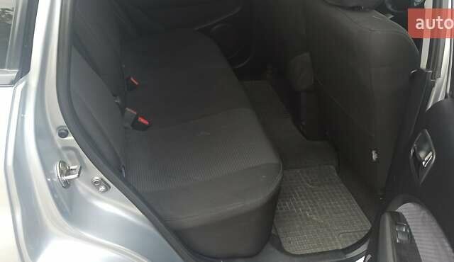 Мицубиси Аутлендер, объемом двигателя 2 л и пробегом 234 тыс. км за 5700 $, фото 11 на Automoto.ua