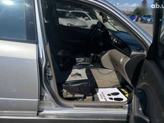 Мицубиси Аутлендер, объемом двигателя 0 л и пробегом 240 тыс. км за 5700 $, фото 9 на Automoto.ua