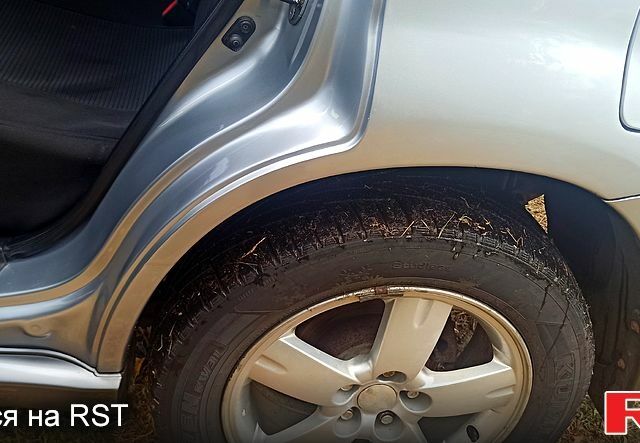 Мицубиси Аутлендер 2004 в Красноград на Automoto.ua Мицубиси Аутлендер, объемом двигателя 2 л и пробегом 234 тыс. км за 5800 $, фото 7 на Automoto.ua