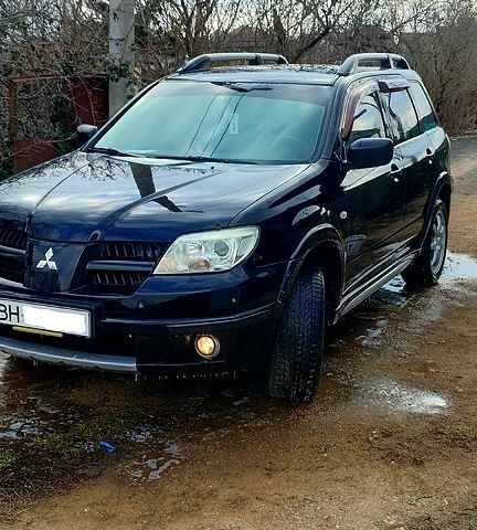 Міцубісі Аутлендер, об'ємом двигуна 20 л та пробігом 178 тис. км за 7200 $, фото 1 на Automoto.ua