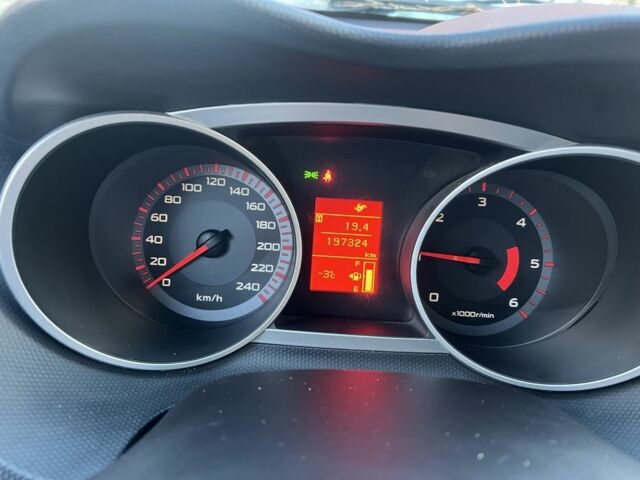 Мицубиси Аутлендер, объемом двигателя 0 л и пробегом 197 тыс. км за 4700 $, фото 3 на Automoto.ua