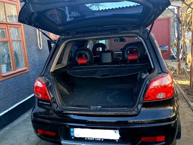 Мицубиси Аутлендер, объемом двигателя 2.4 л и пробегом 0 тыс. км за 7200 $, фото 1 на Automoto.ua