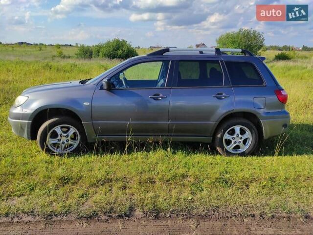 Мицубиси Аутлендер, объемом двигателя 2 л и пробегом 343 тыс. км за 6400 $, фото 4 на Automoto.ua