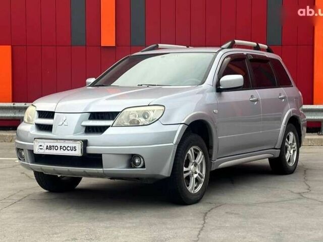Мицубиси Аутлендер, объемом двигателя 0 л и пробегом 245 тыс. км за 5390 $, фото 3 на Automoto.ua