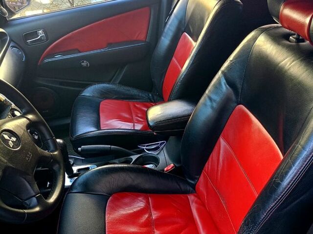 Мицубиси Аутлендер, объемом двигателя 2.4 л и пробегом 0 тыс. км за 7200 $, фото 4 на Automoto.ua