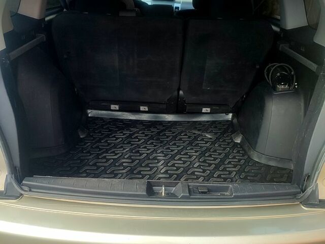 Мицубиси Аутлендер, объемом двигателя 2 л и пробегом 185 тыс. км за 9500 $, фото 11 на Automoto.ua