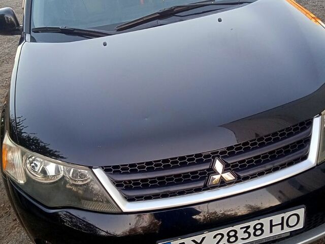 Міцубісі Аутлендер, об'ємом двигуна 3 л та пробігом 225 тис. км за 10500 $, фото 2 на Automoto.ua