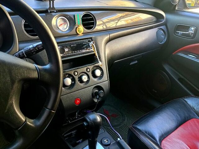 Мицубиси Аутлендер, объемом двигателя 2.4 л и пробегом 0 тыс. км за 7200 $, фото 5 на Automoto.ua