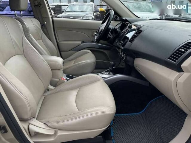 Мицубиси Аутлендер, объемом двигателя 0 л и пробегом 162 тыс. км за 10490 $, фото 23 на Automoto.ua