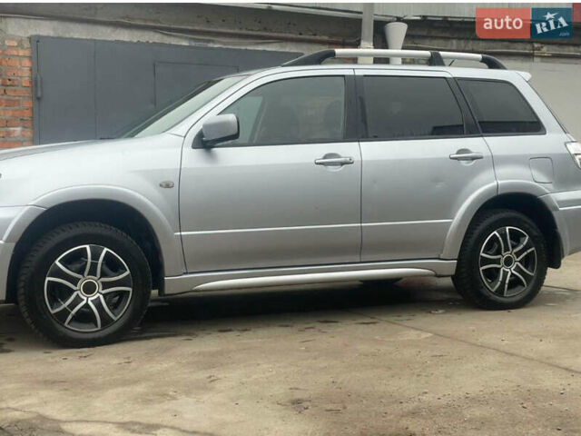 Мицубиси Аутлендер, объемом двигателя 0 л и пробегом 150 тыс. км за 5000 $, фото 1 на Automoto.ua