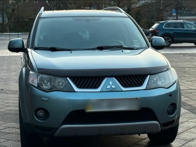 Мицубиси Аутлендер, объемом двигателя 2.4 л и пробегом 207 тыс. км за 7800 $, фото 4 на Automoto.ua